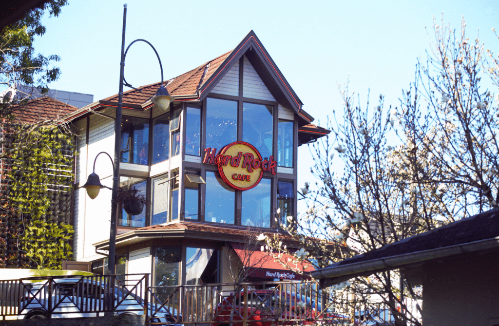 Fachada do Hard Rock Cafe Gramado.