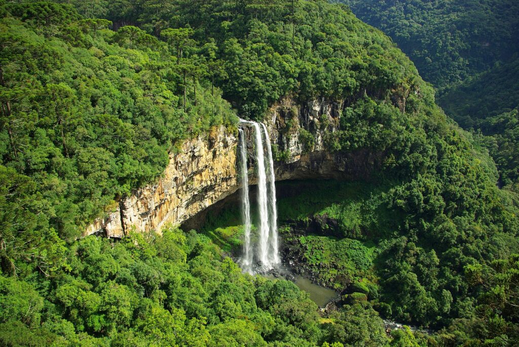 Cascata do Caracol. Foto: Por Tiago Fioreze.