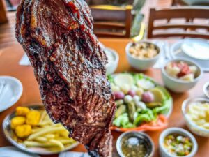 Churrasco gaúcho em Gramado. Foto: Churrascaria Gramadense.